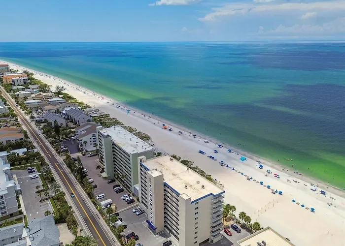 Castle Ii Oceanfront Apartamento